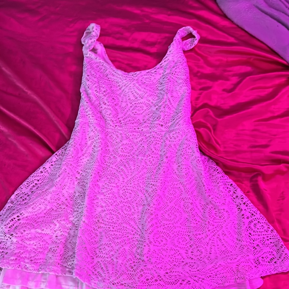 White lace dress